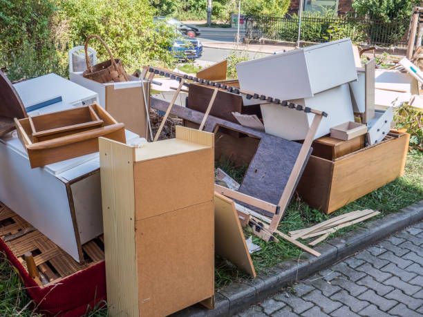 Best Commercial Junk Removal  in Saratoga, WY